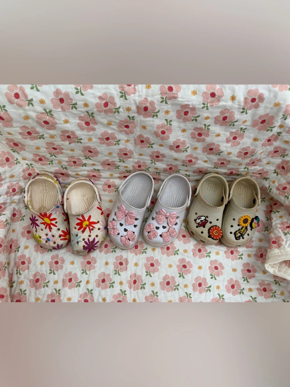 Girls' Pink Floral Slip-On Clog Shoes - Cute Bow & Flower Accents Play Shoes